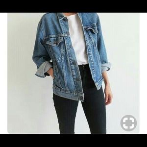 VTG Levis oversized denim jacket